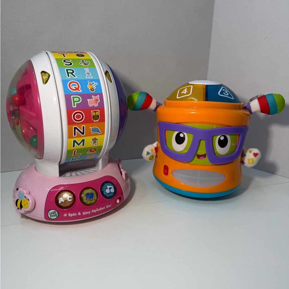 SET OF 2 INTERACTIVE TOYS - Picture 2 of 10